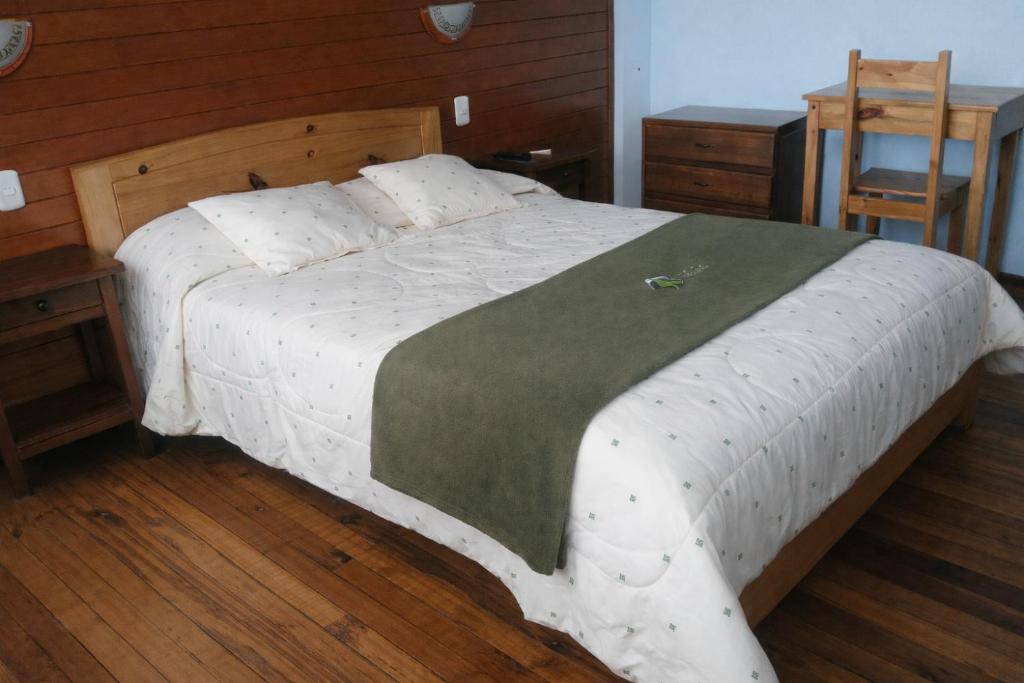 Hostal Arias - 3
