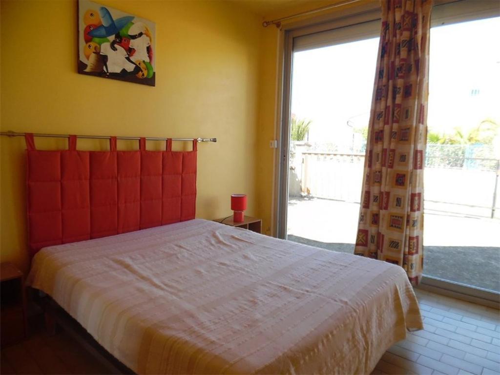 Charmant deux-pièces avec terrasse près de la plage, parking sécurisé - FR-1-696-108 - 5
