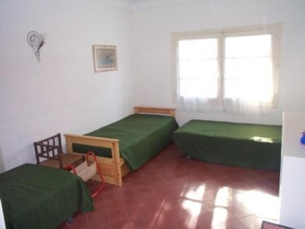 Maison familiale avec jardin et parking, proche plage et commerces - FR-1-837-83 - 4