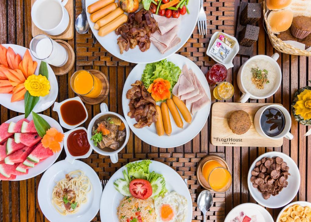 อาหารและเครื่องดื่ม