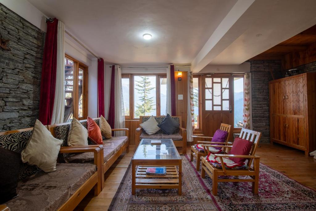 Ishan log huts- A Boutique Homestay-since 1999