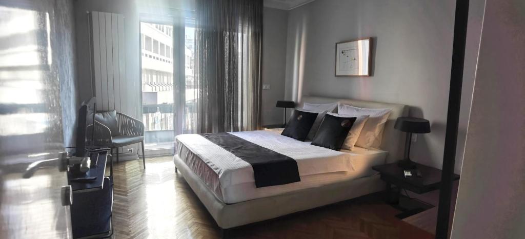 Nice Two Bedroom Apartment with FREE Parking - 1