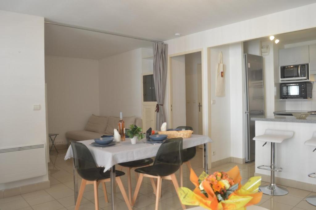 FS190-D52 Appt 2 pièces 4 personnes FREJUS - 3