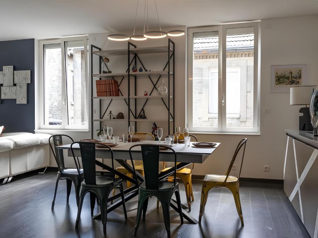 Spacieux duplex design - Reims centre - 2