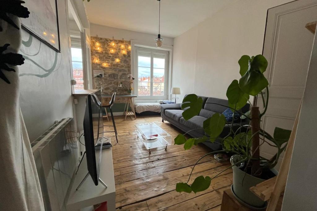 Bright studio in Lyon ideal for two people - 2