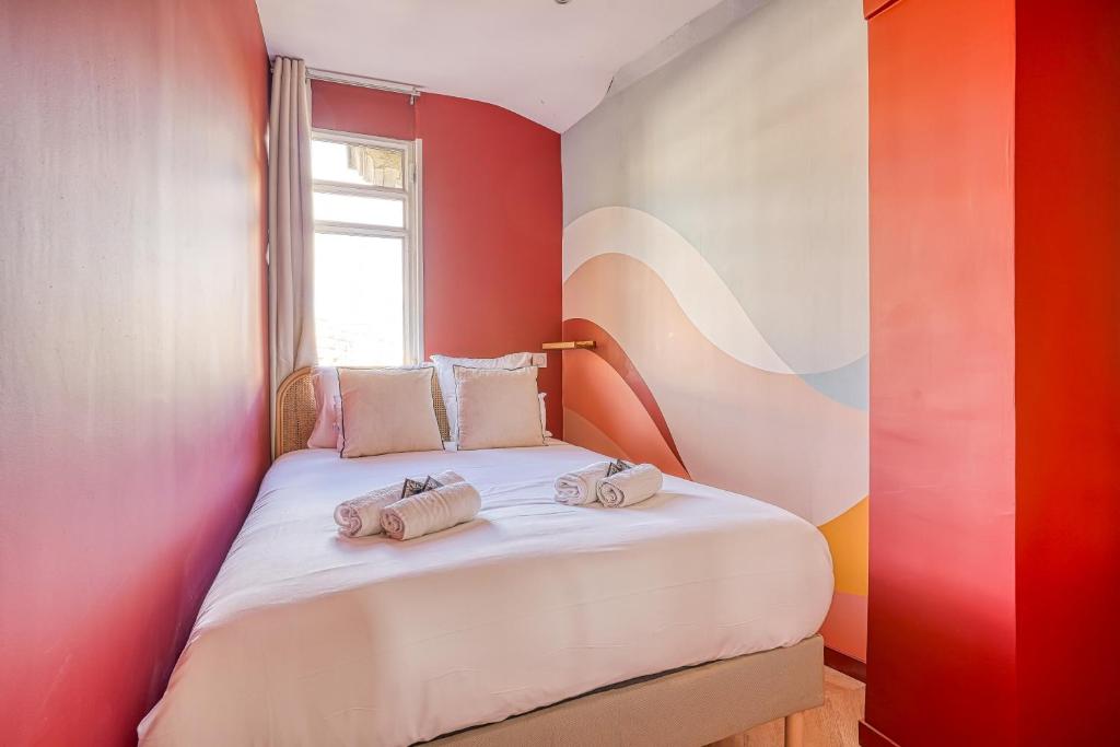 2-Bedroom Air-Conditioned Apartment in the Heart of Paris 17th - 2