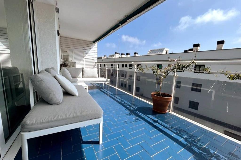 Lux 3-Bedroom Apartment In The Center - 3
