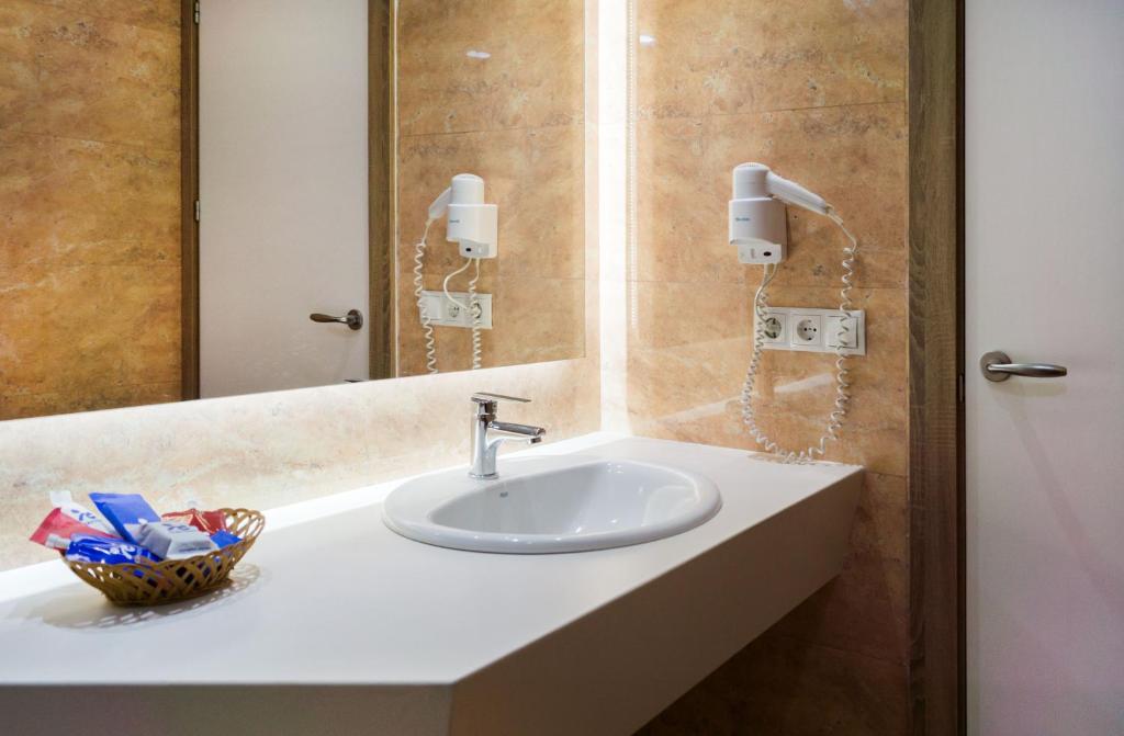 Globales Maioris — Hotel rooms in Maioris Decima, Balearic Islands