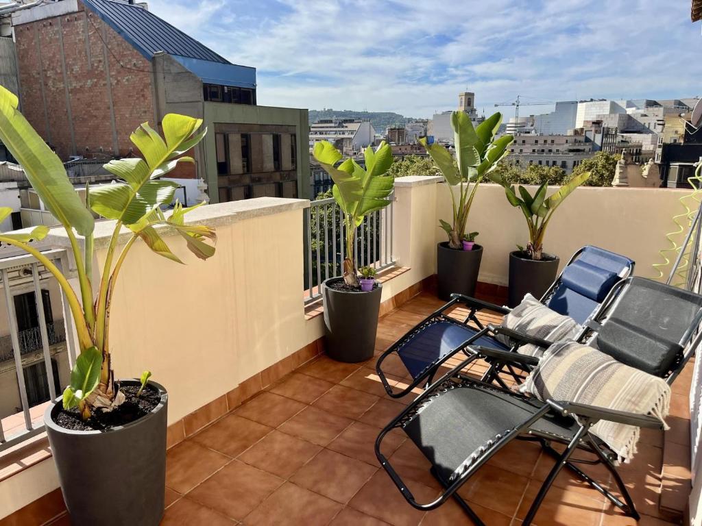 Apartamento con terraza privada y Wifi en el corazón de Barcelona - ES-341-5 - 1