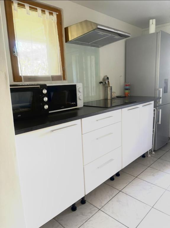 Appartement rez-de-chaussée avec jardin, climatisation et parking - 5