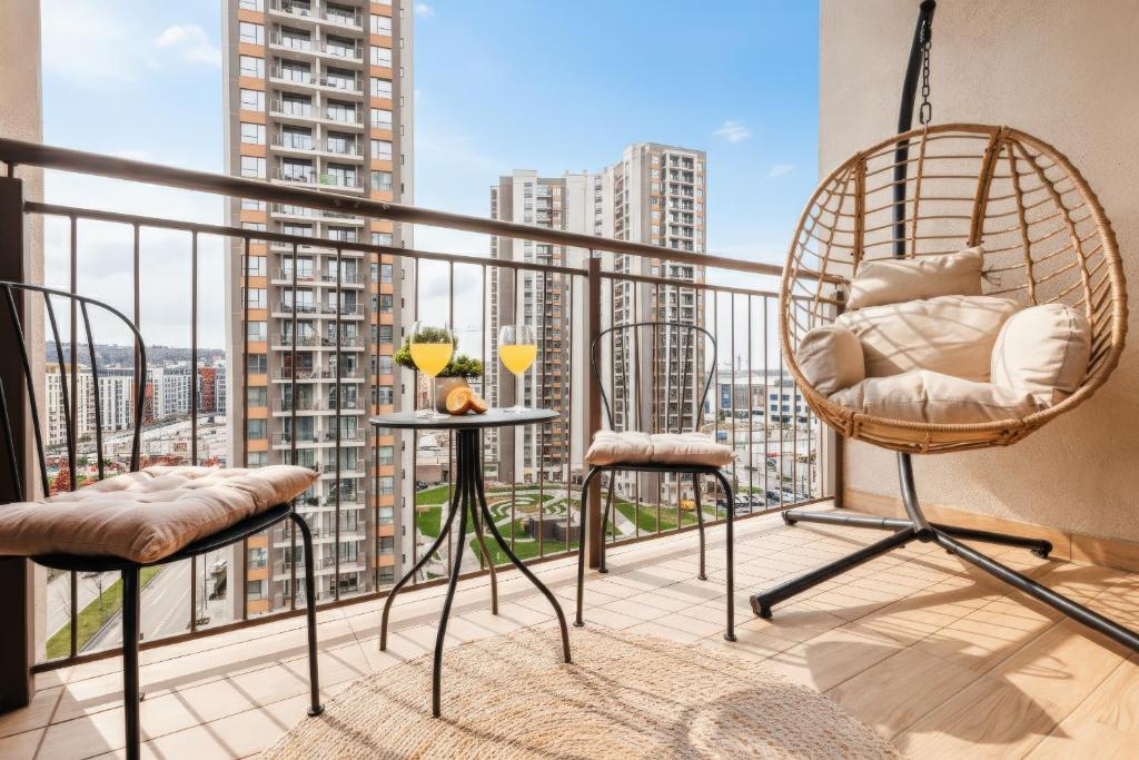 BW Aurora Prime PS4 Free Parking and Terrace - 1