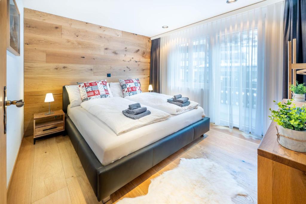 Alpine black Pearl - modern & stylish by Inspiringplaces Zermatt - 3