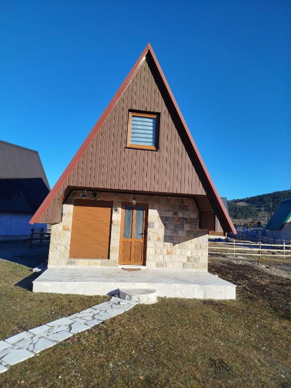 Lili home - 1