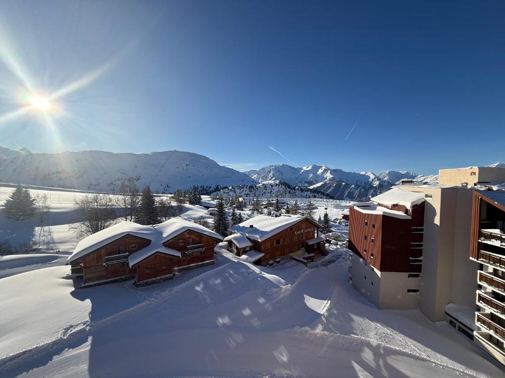 Appartement avec balcon - Vue montagnes - skis aux pieds - Alpe d'Huez - 2