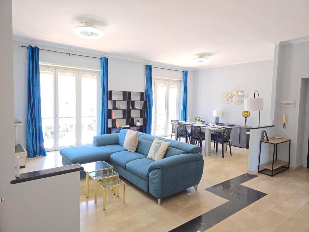 Residenza Cristallo, 150mq fronte mare con parcheggio in zona VIP - 1