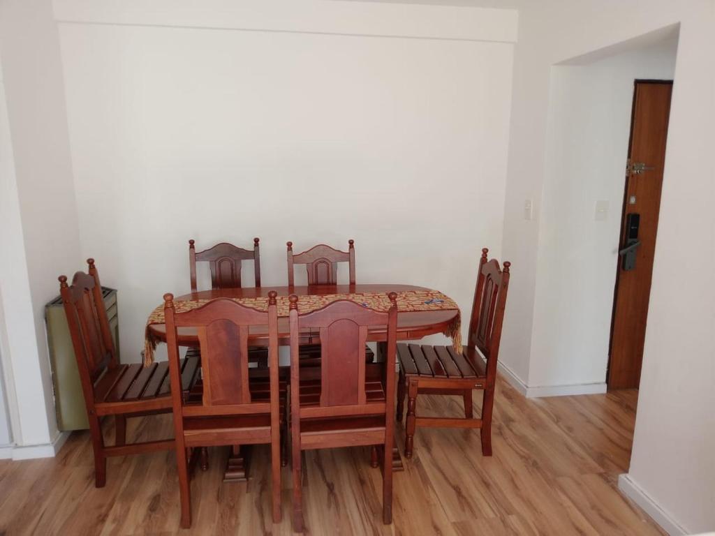 MDQ Centro - 4 personas - playa 3 cuadras - Todo cerca - Impecable - 5