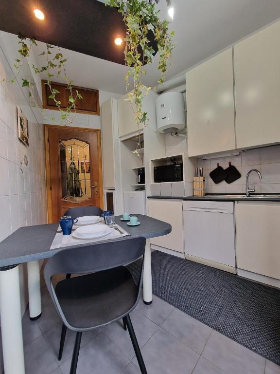 Navigli Elegant Apartment with Park View - 5