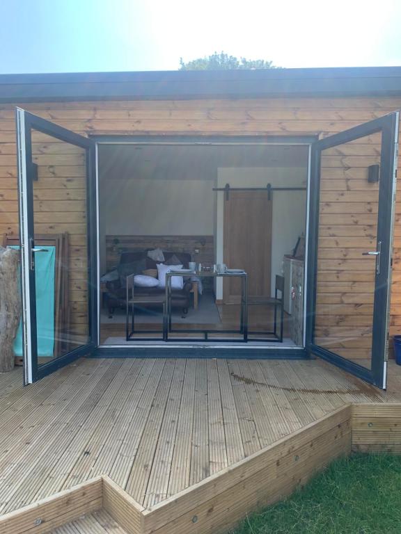 Unique Private Wood Cabin near Jurassic Coast in Dorset Countryside photo 6
