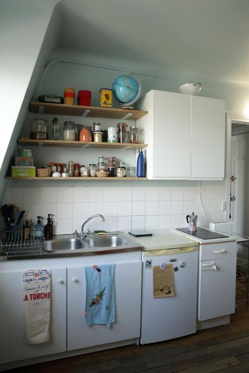 Cosy T2 apartment with balcony, Goncourt, Paris 10 - 3