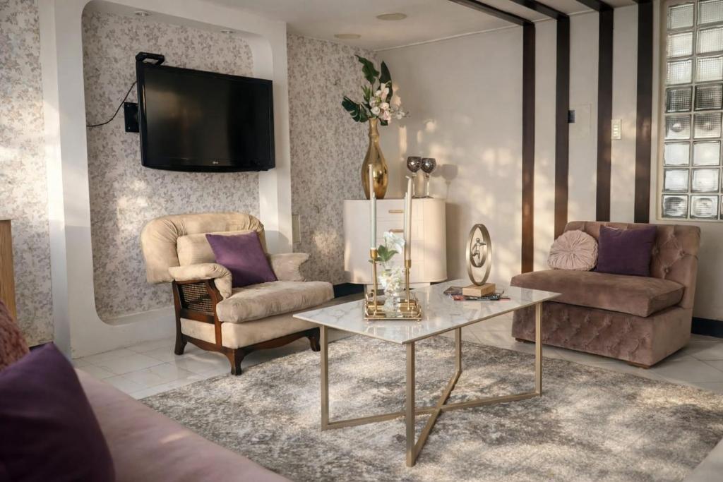 Casa Lolita Hotel-Boutique