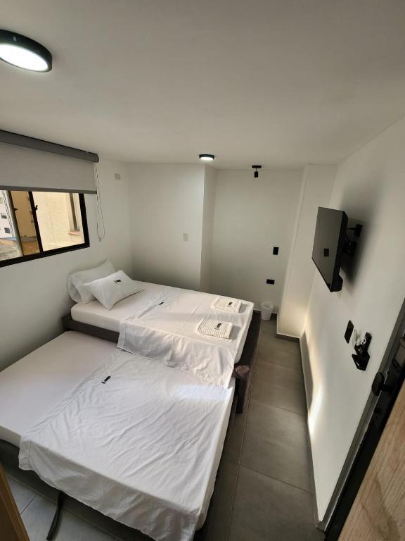 Eureka Living - 3