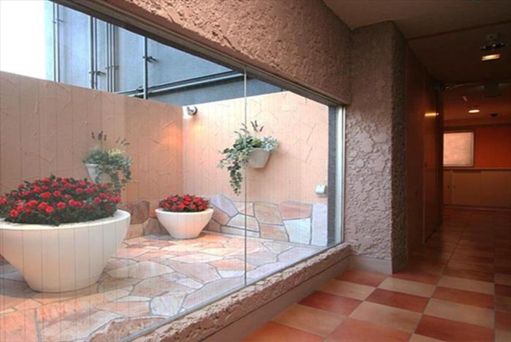 HOTEL DCUBE