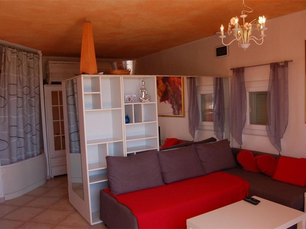 Jolie villa rénovée 4 pers, terrasse, parking privé - FR-1-867-8 - 4