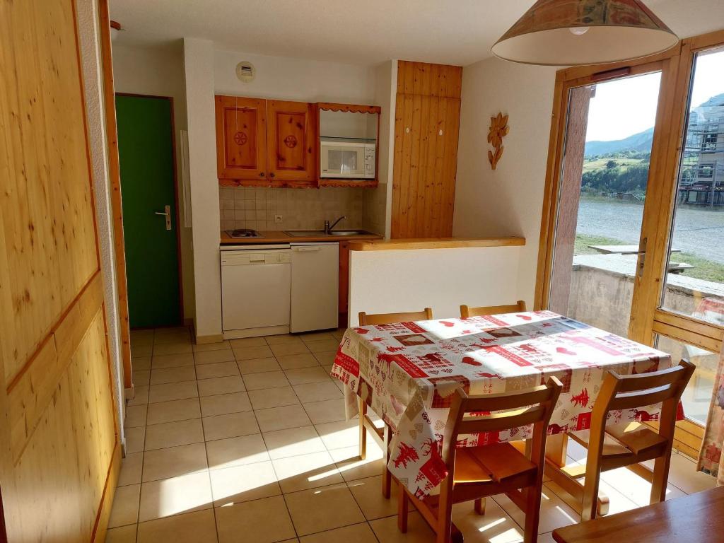 Appartement cosy 4 pers, au pied des pistes avec Wifi gratuit - FR-1-508-317 - 3