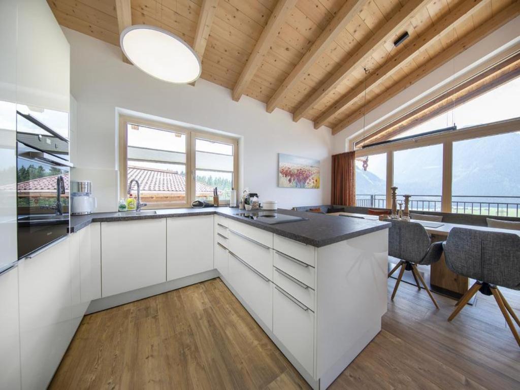 Chalet with Ski Access, Neukirchen - 3