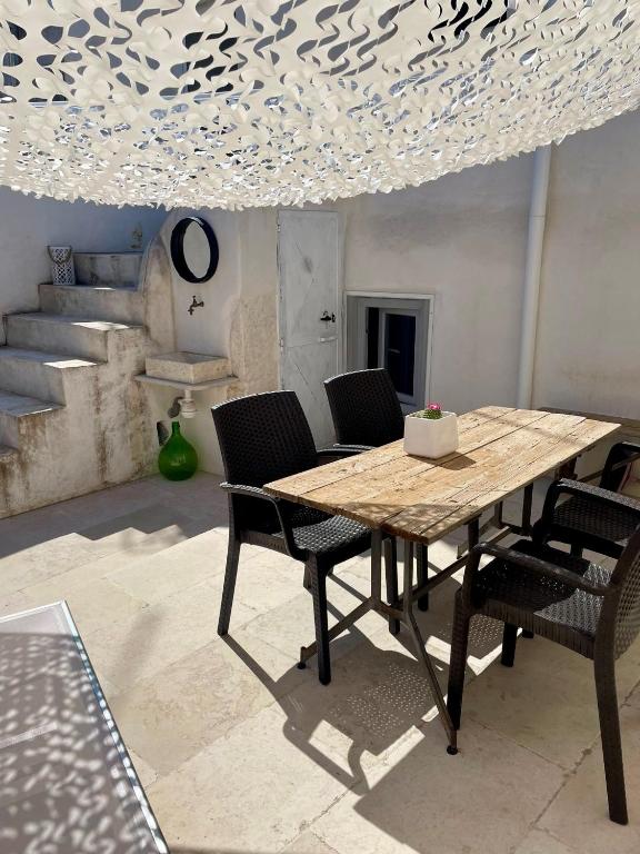 CASA TUA - Charming 2 BR apartment in town! - 5