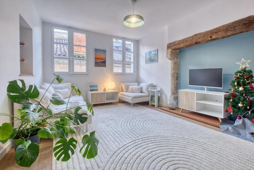 Derrière les vitraux, appartement climatisé - 3