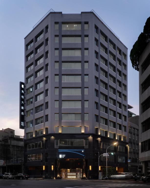 エレンス ホテル (Elence Hotel)