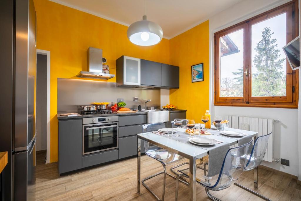 Cozy 2 bedrooms Home, 8' Airport, 15' Center - 3