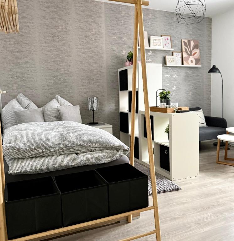 Solo by Zirwick Apartment