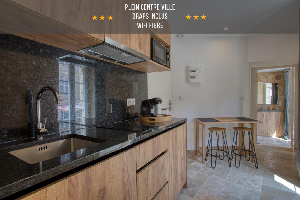 2 pièces, plein centre, air conditionné, "Clariande" - 1