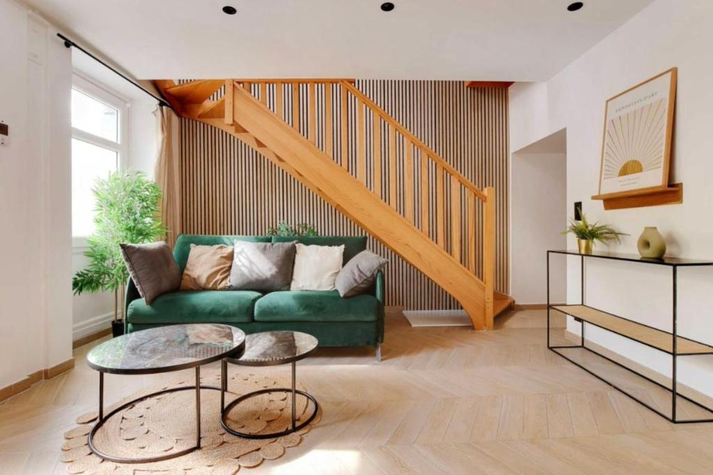 REPUBLIQUE - Cozy Appartement L001 - 2