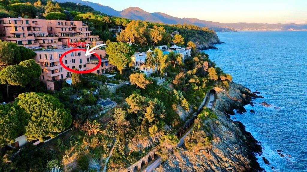Mimosa Seafront Apartment - Free parking Wi-Fi - 2