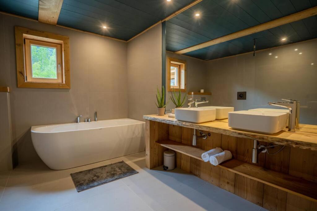 Eden Chalet Spacieux Vues Jacuzzi Cheminee BBQ - 3