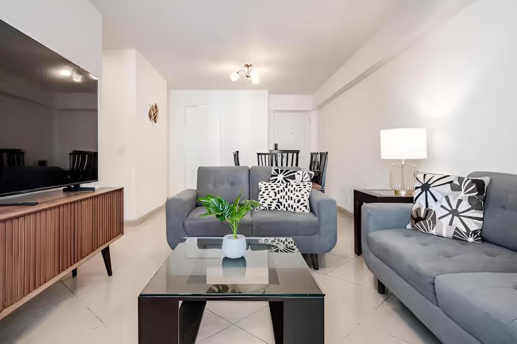Bajada Balta Suites Spacious 3BR in Miraflores Walkable Area - 2