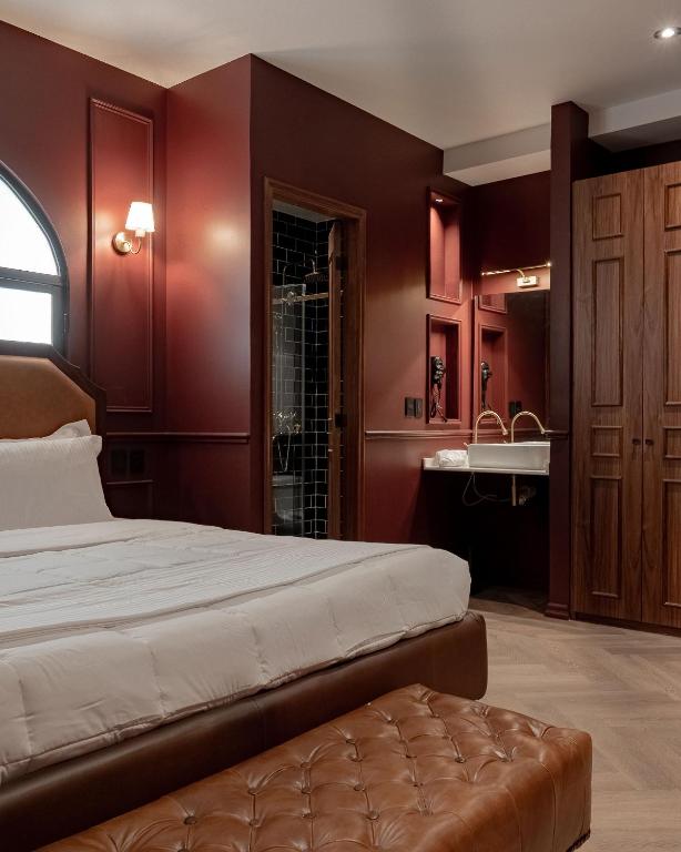 The Urban Muse suite - 2