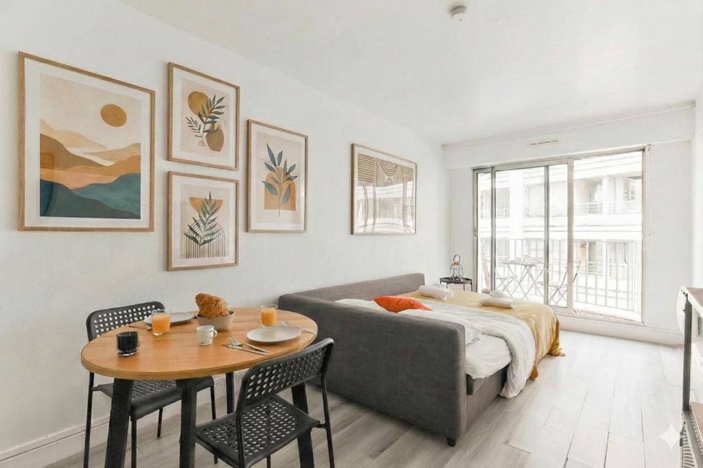 Cozy Comfortable Studio in the Heart of Paris 12th - 1