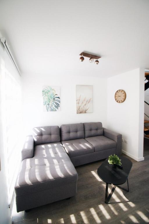 Moderna casa en Condominio Los Pinos, El Tabo - 2