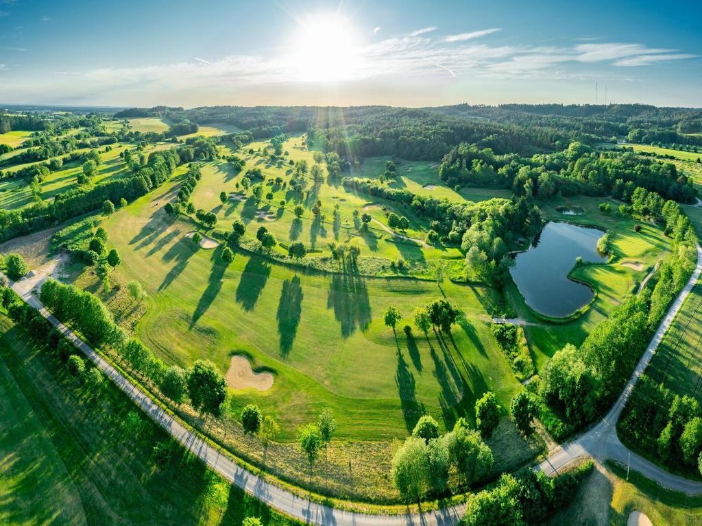 Hotel Gasthof zum Löwen ゴルフコース（敷地内）