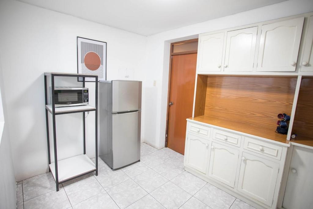 Beautiful two floor, 3 bedroom apartment - 3
