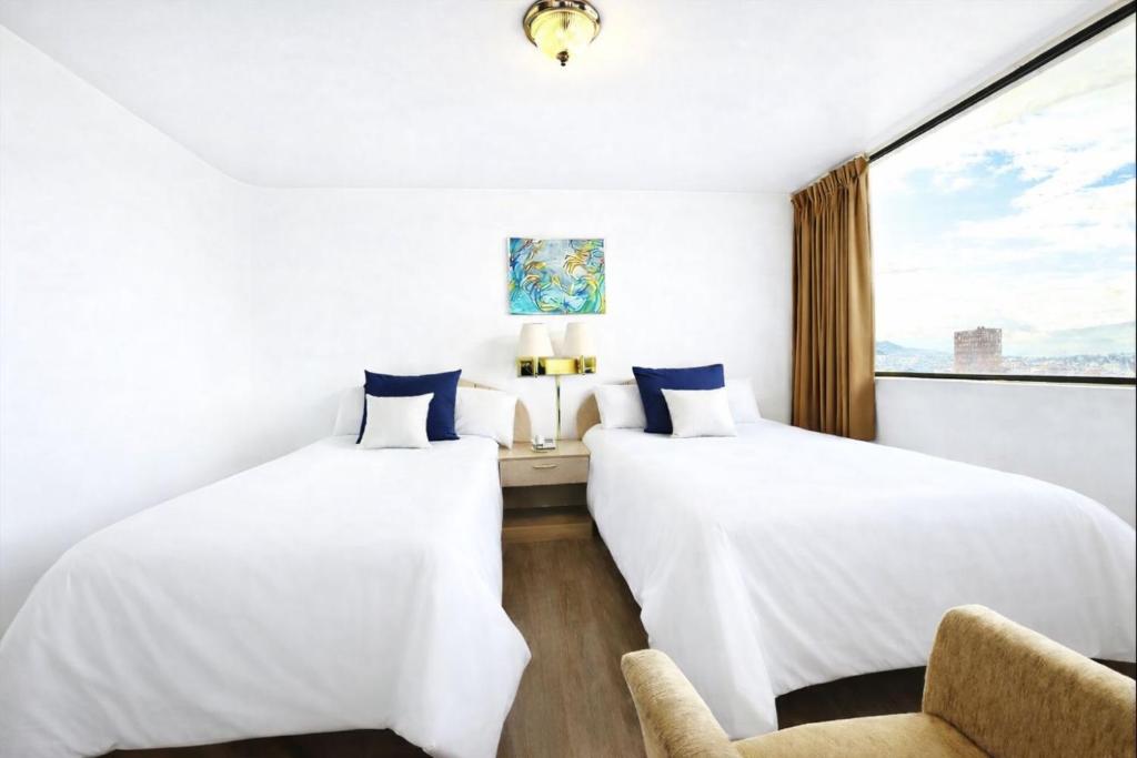 SUITE DOBLE HOTEL ATAHUALPA LA CAROLINa - 2