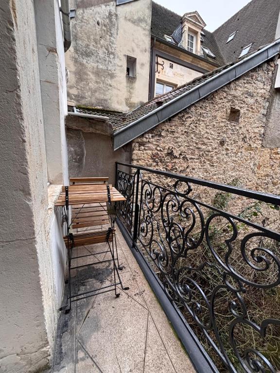 Le Balcon Dijonnais - Cours Cambronne - 2