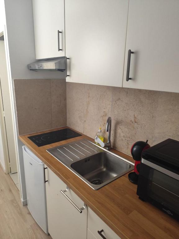 Studio near Marseille beach located in the golden square - 5