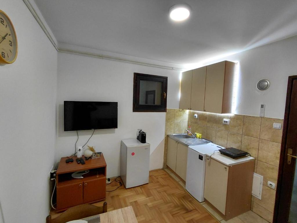 Cozy House near Center Staša - 5