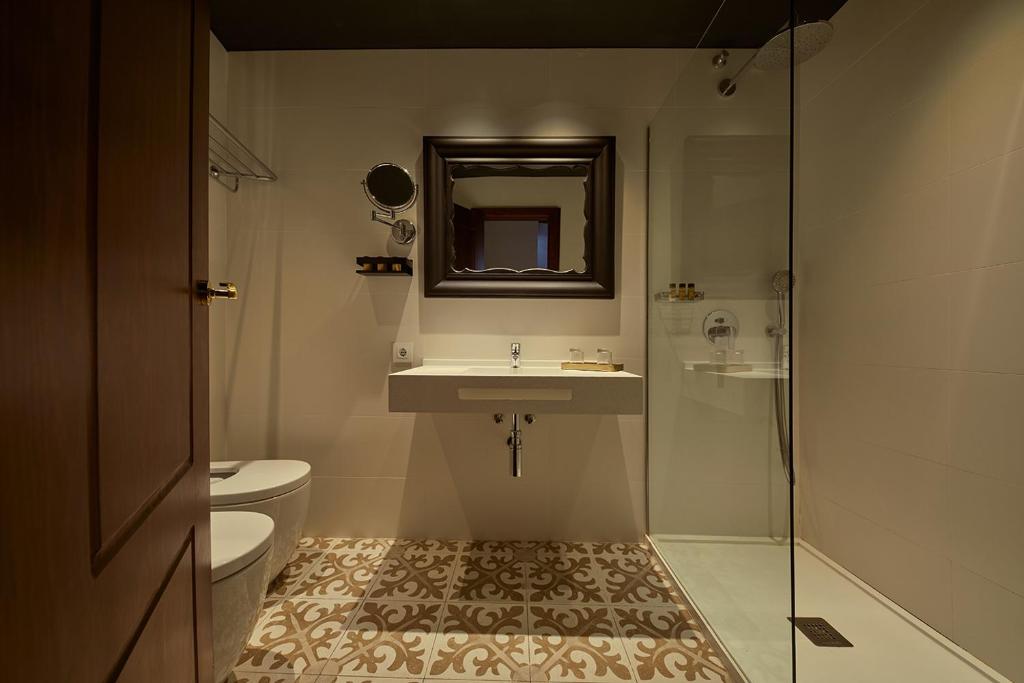 Hotel Born — Hotel rooms in Palma de Mallorca, Balearic Islands
