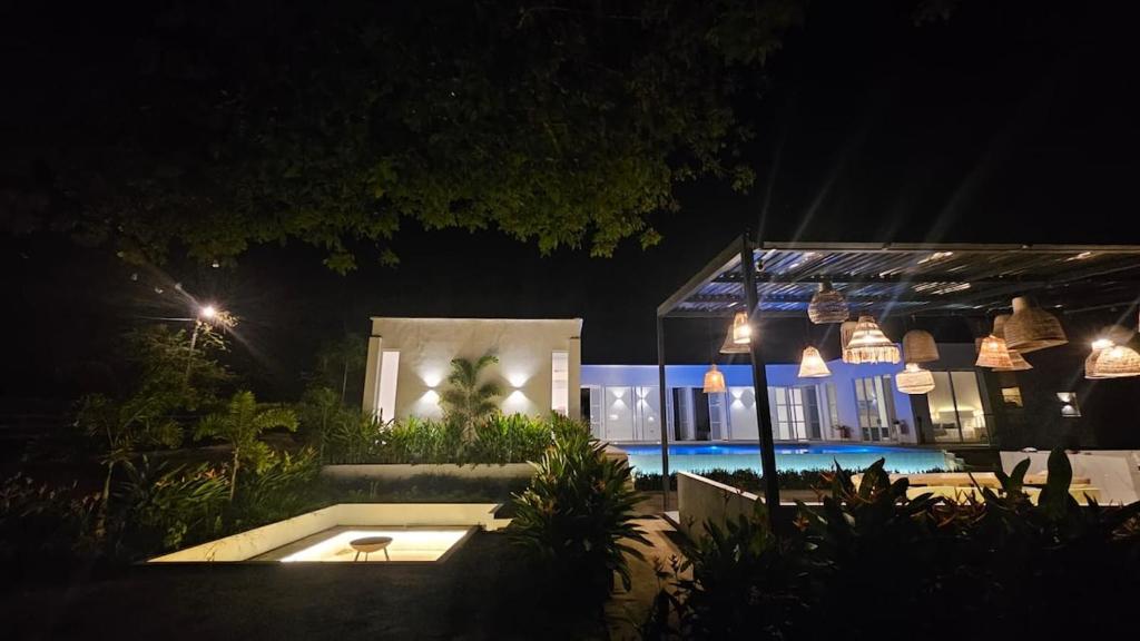 Villa Encanto - 4